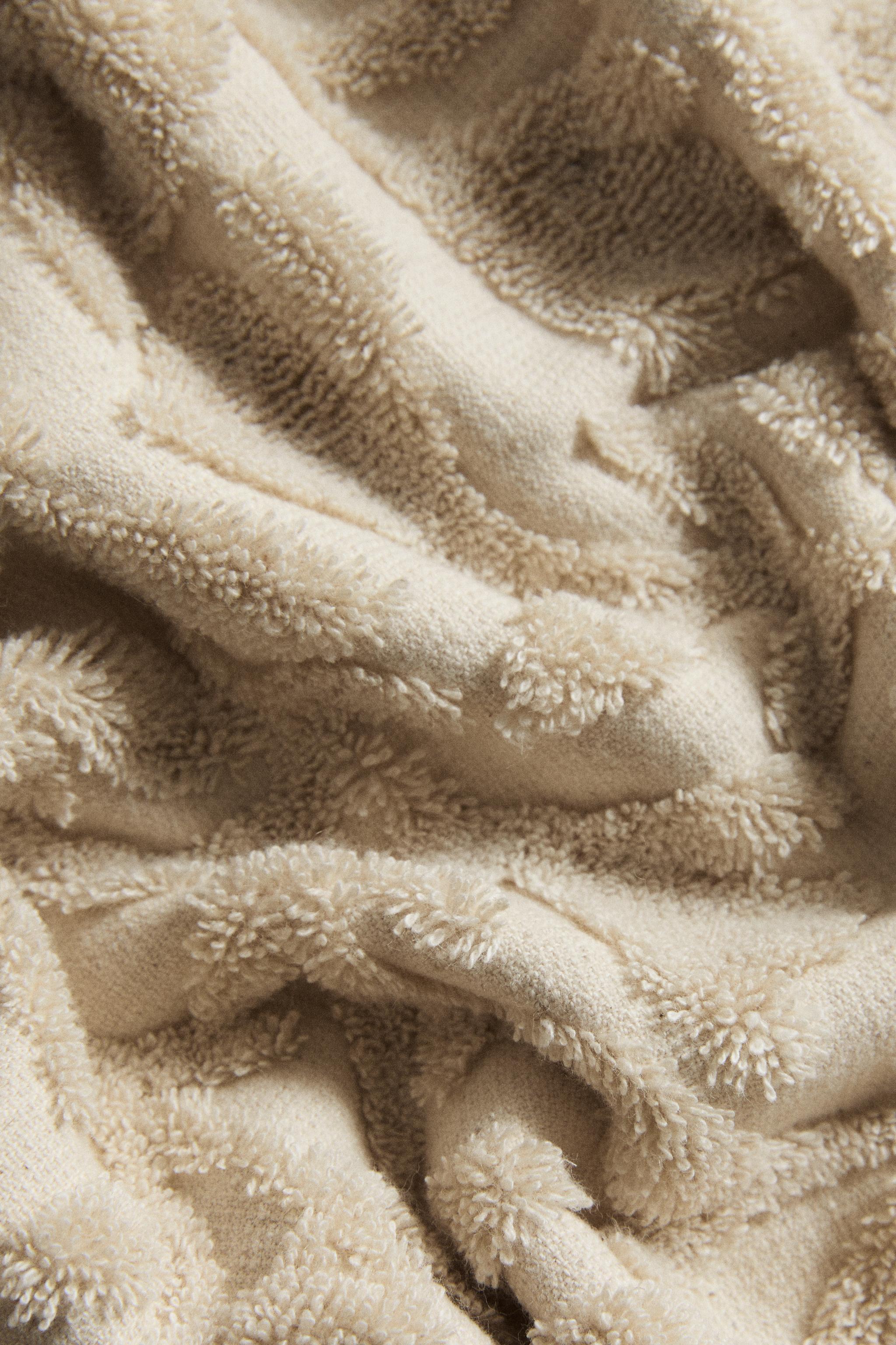 SERVIETTE DE BAIN FRISE BRODÉE