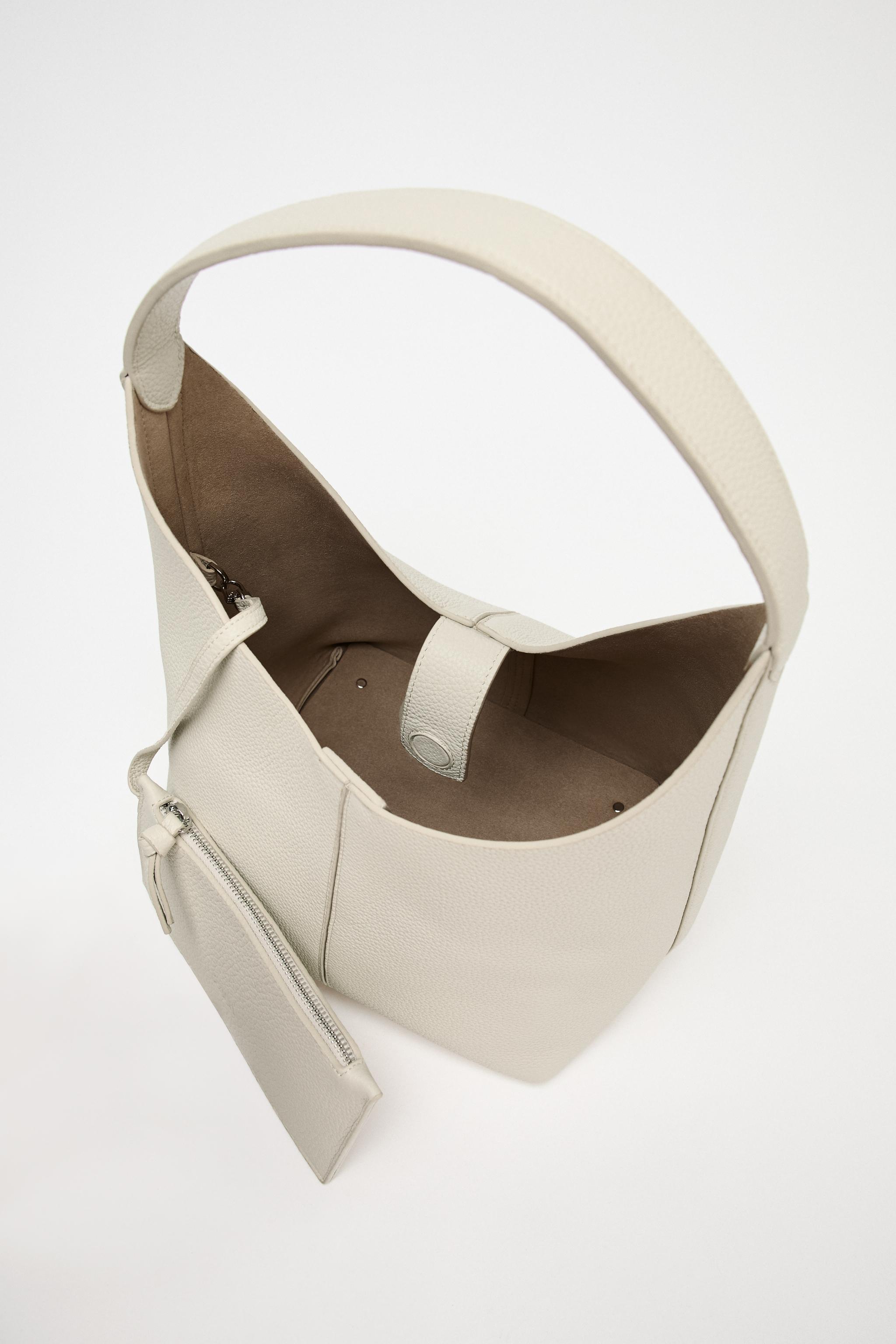 GRAINED EFFECT LEATHER BUCKET BAG - Ecru | ZARA United Kingdom