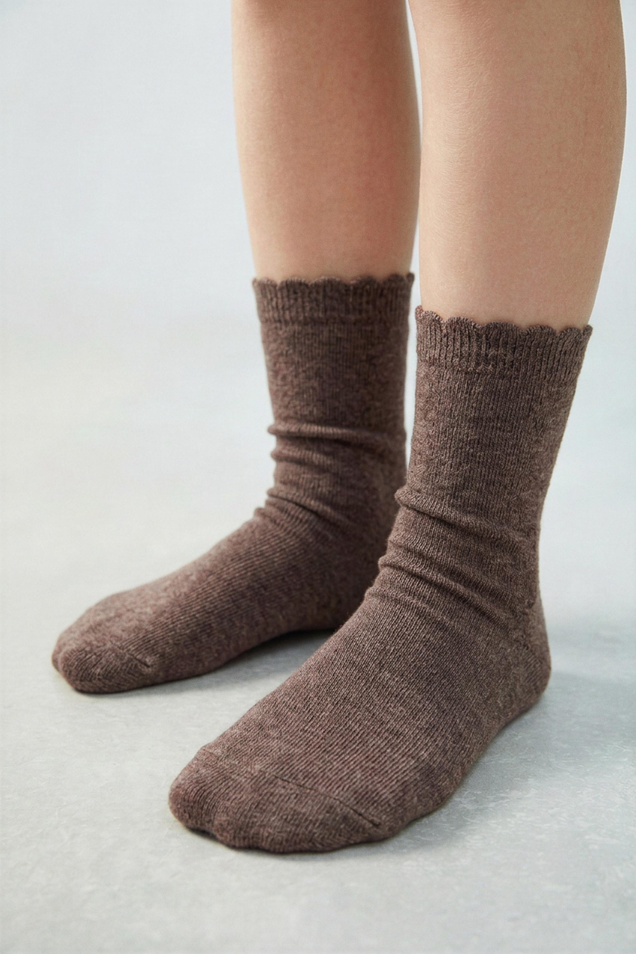 FIVE-PACK OF STRIPED AND POLKA DOT KNEE SOCKS