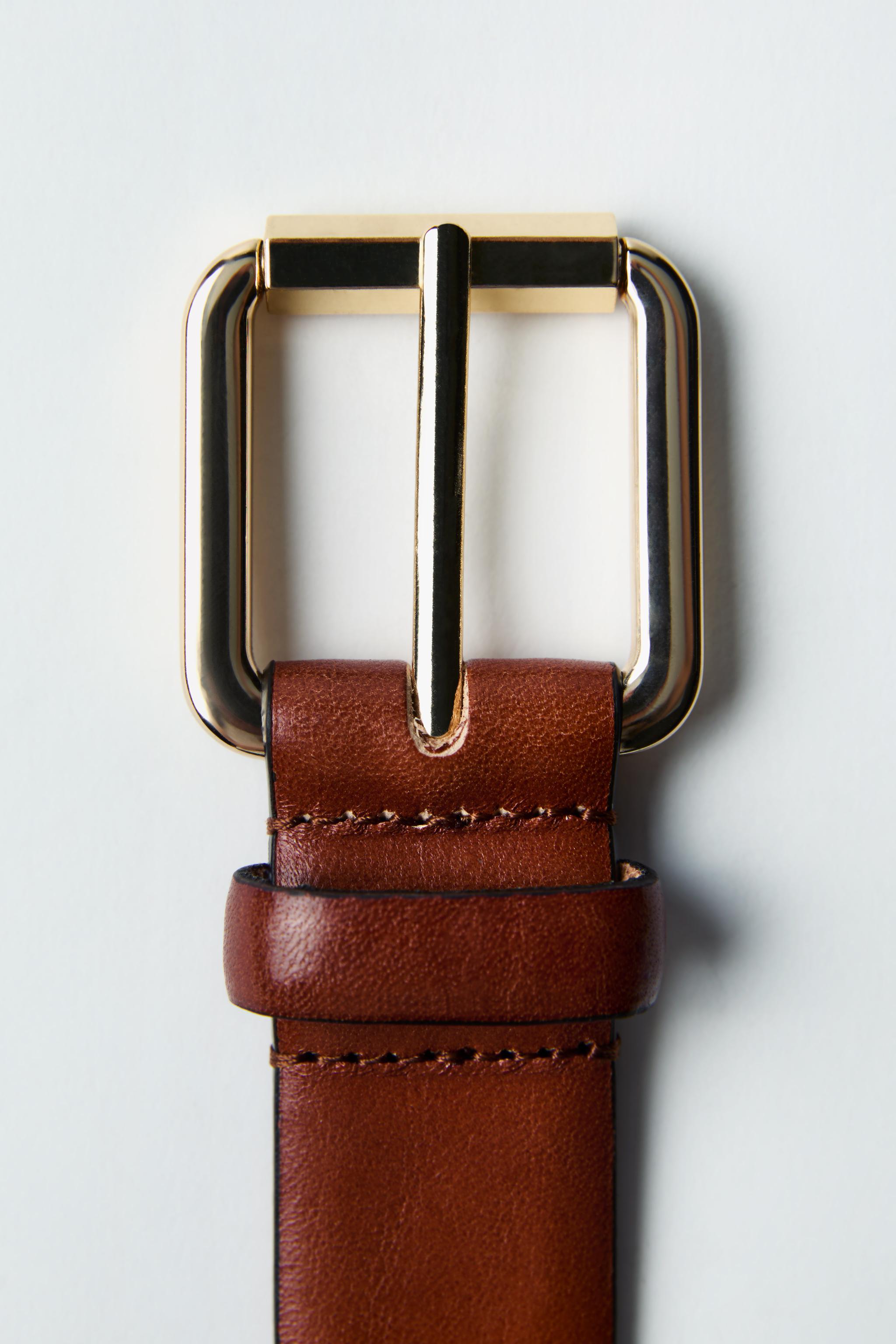 LEATHER BELT WITH SQUARE BUCKLE - Brown