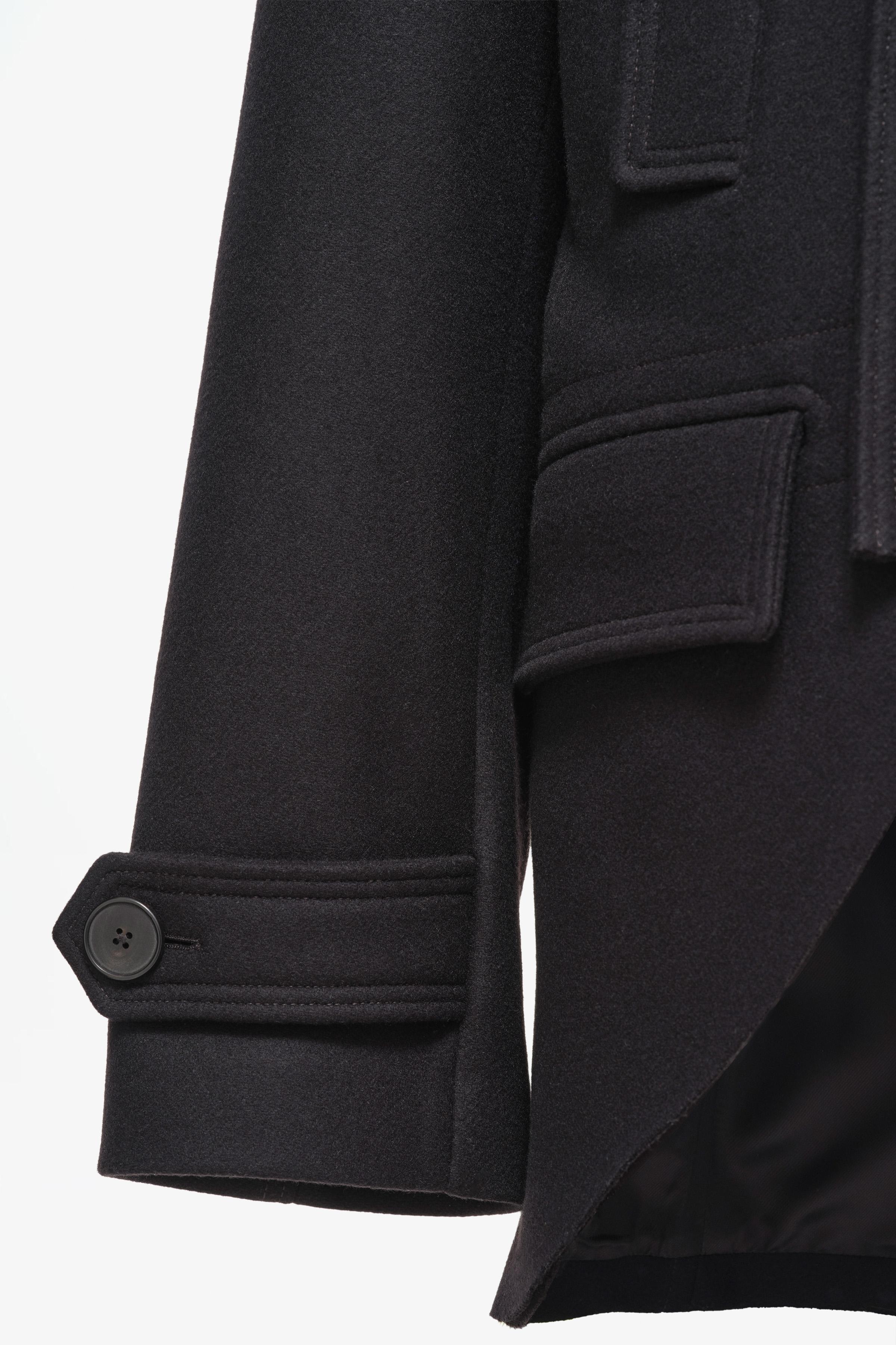 LIMITED EDITION フェイクファー襟ショートコート - ブラック | ZARA