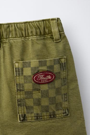 SHORT EN SERGÉ À POCHE À CARREAUX - Kaki de Zara - Image 3