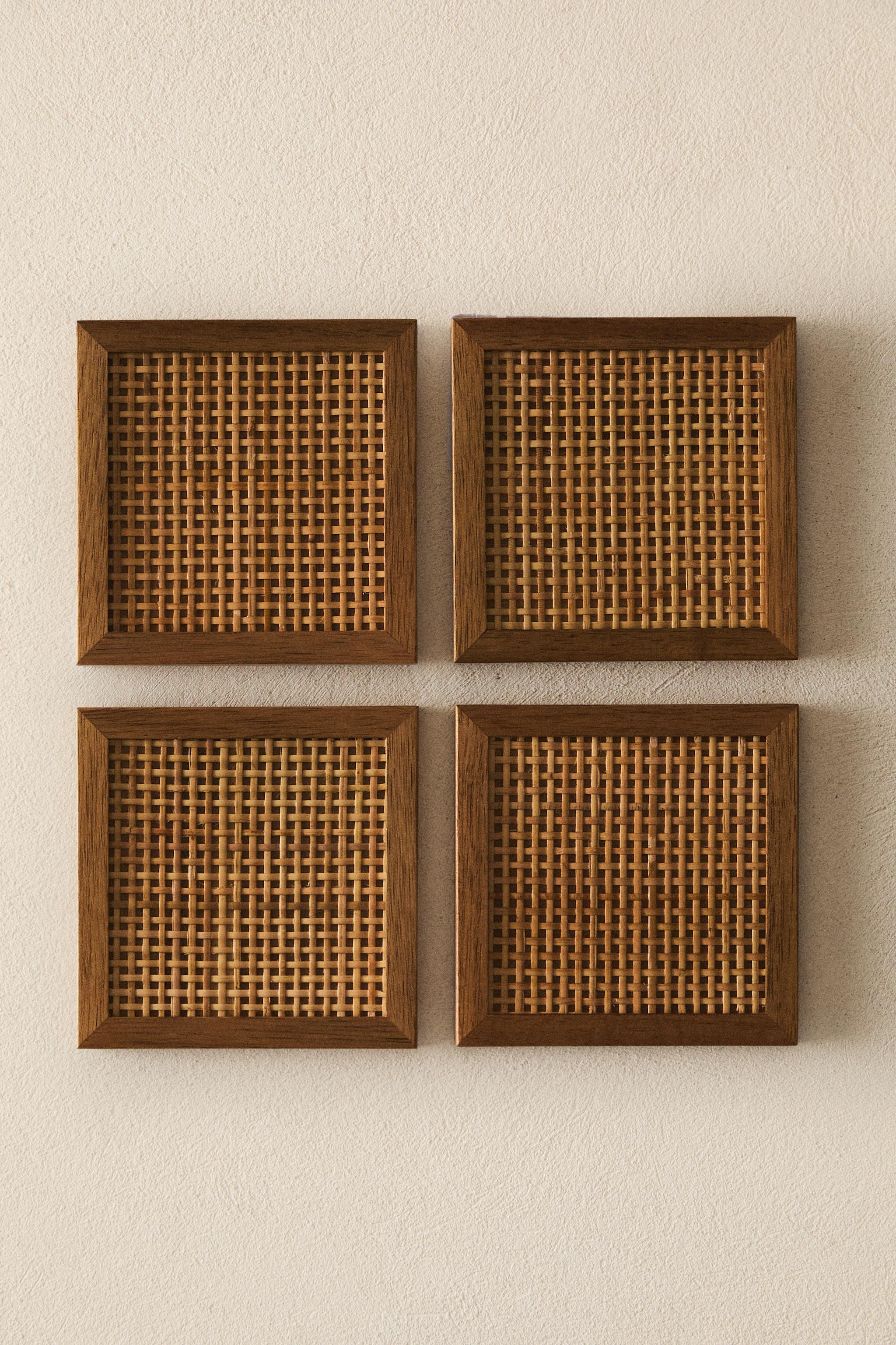 WOODEN COASTER PACK (PACK OF 4)