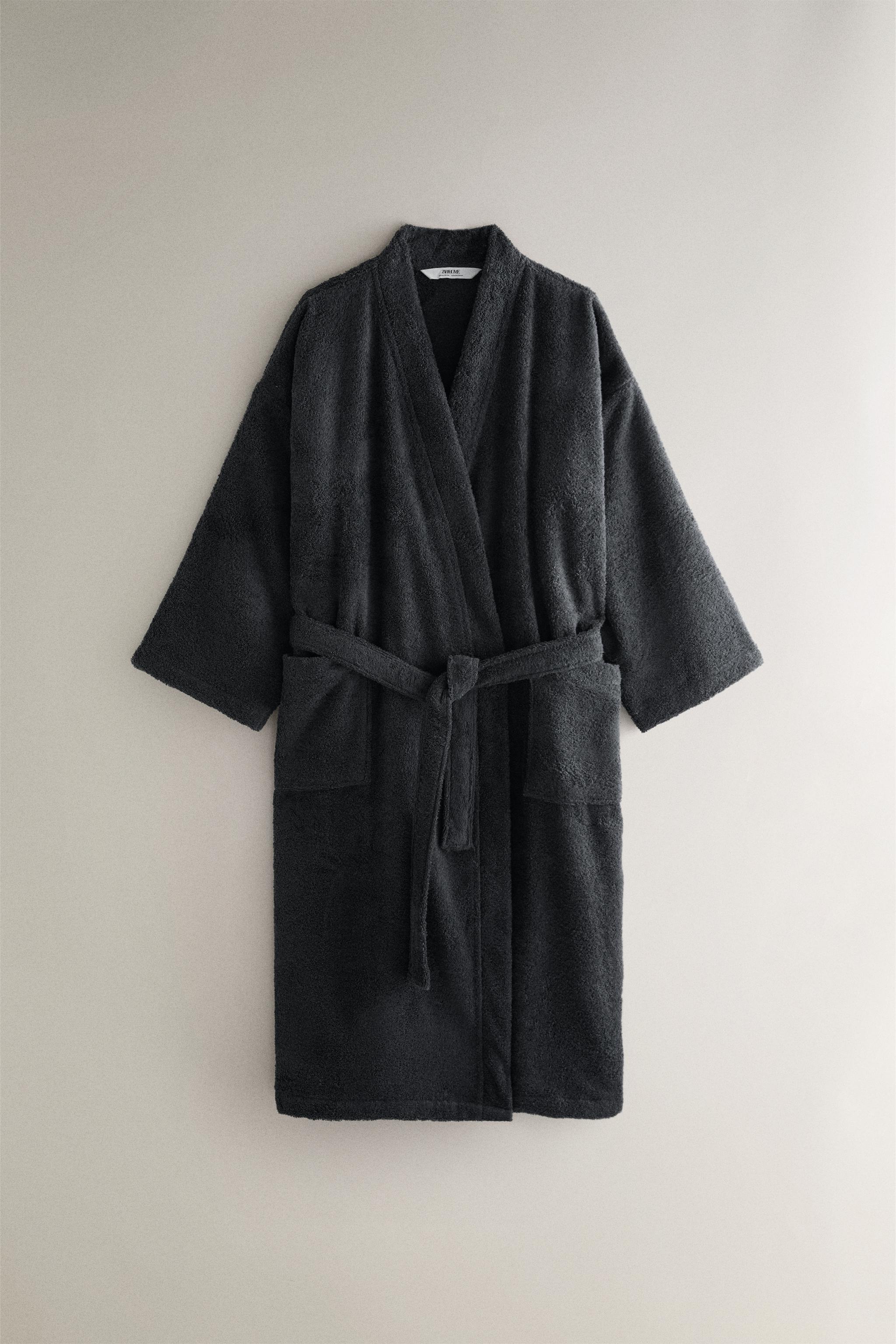 PREMIUM COTTON BATHROBE (420 GXM²)