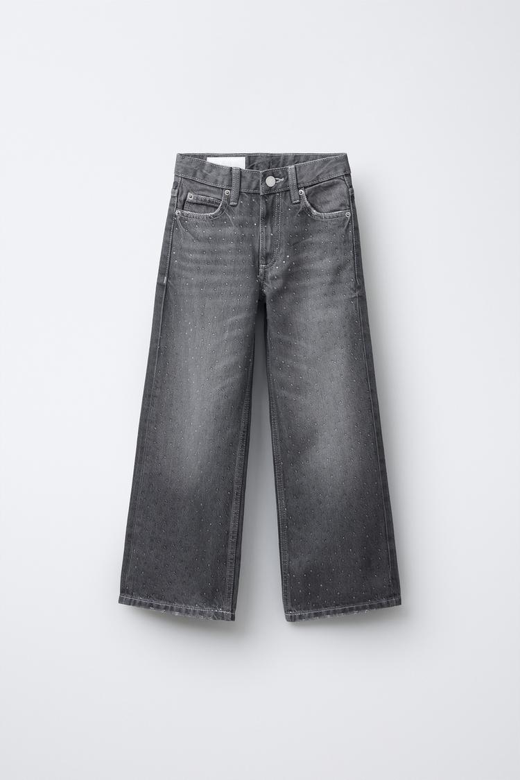 Алыптар бейнеленген 3D порно мультфильмдер Азиялық қыздар трусики онлайн