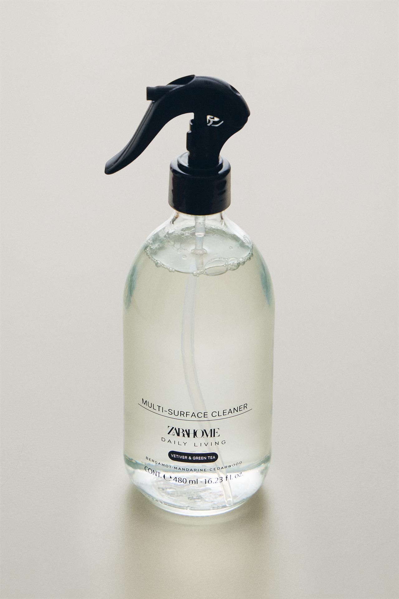 GREEN TEA & VETIVER MULTI-PURPOSE CLEANER — Olive green