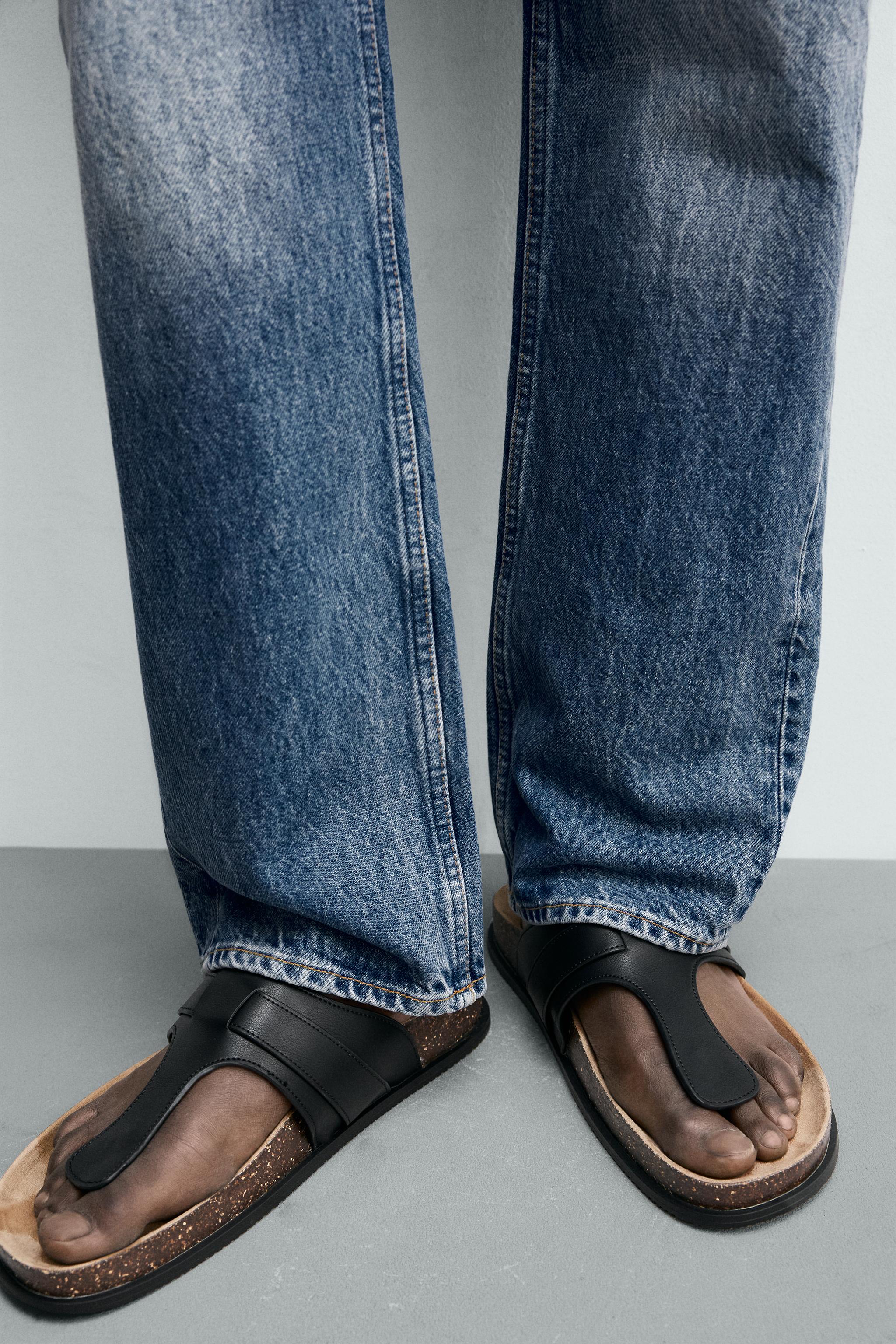 STRAP SANDALS