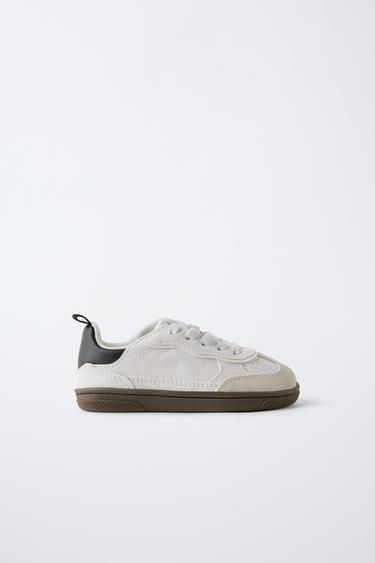RETRO TRAINERS - White by Zara