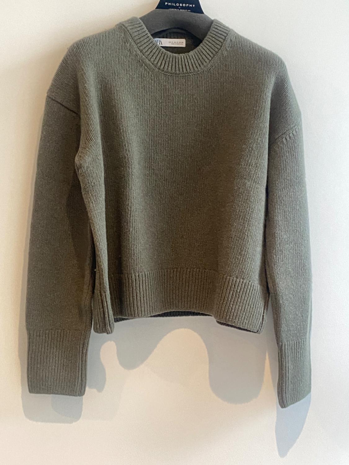 WOOL SWEATER