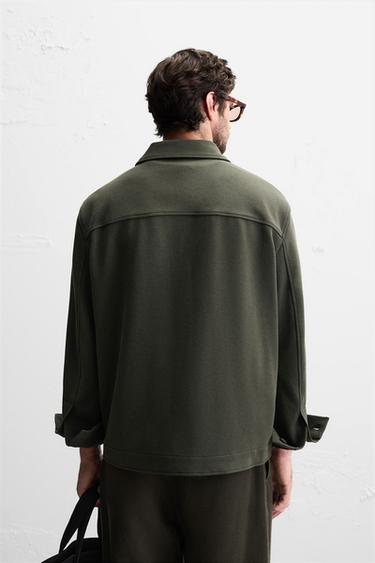 SURCHEMISE STRUCTURÉE CONFORT - Vert foncé de Zara - Image 2