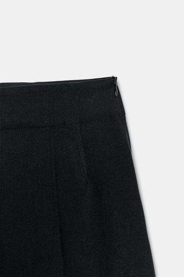 SHORT À PINCES - Noir de Zara - Image 6
