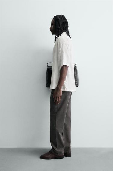 CHEMISE FLUIDE STRUCTURÉE EN RELIEF - Blanc cassé de Zara - Image 3