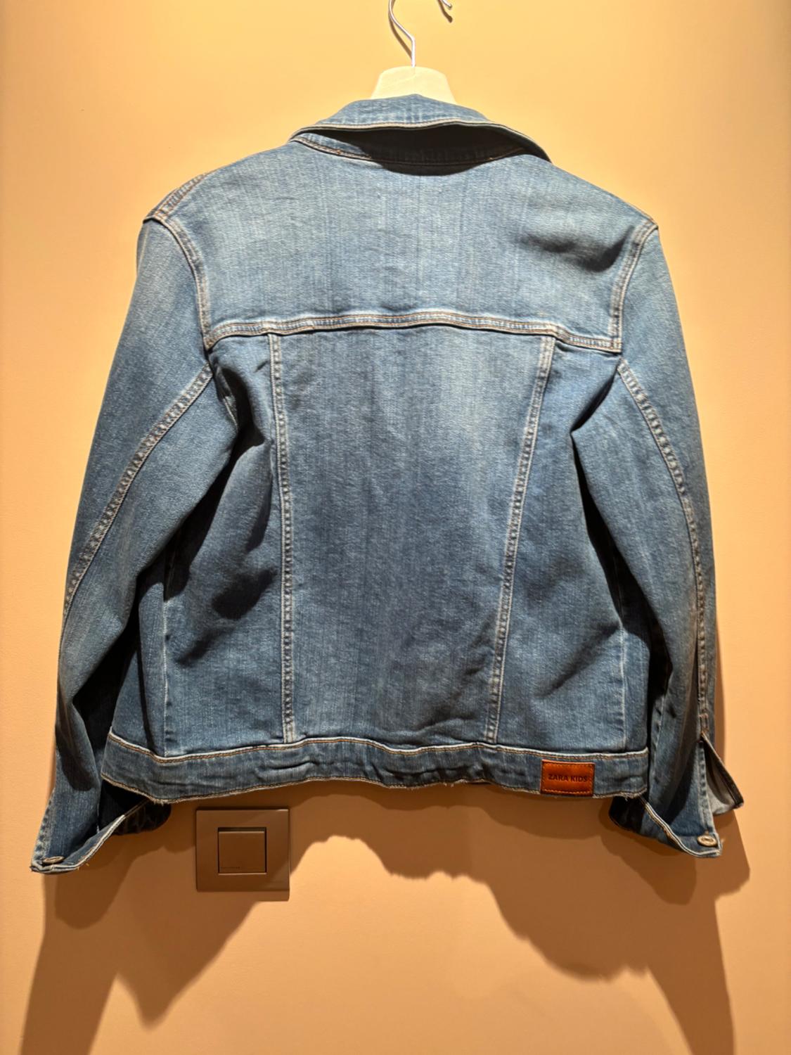 BASIC DENIM JACKET - Image 2