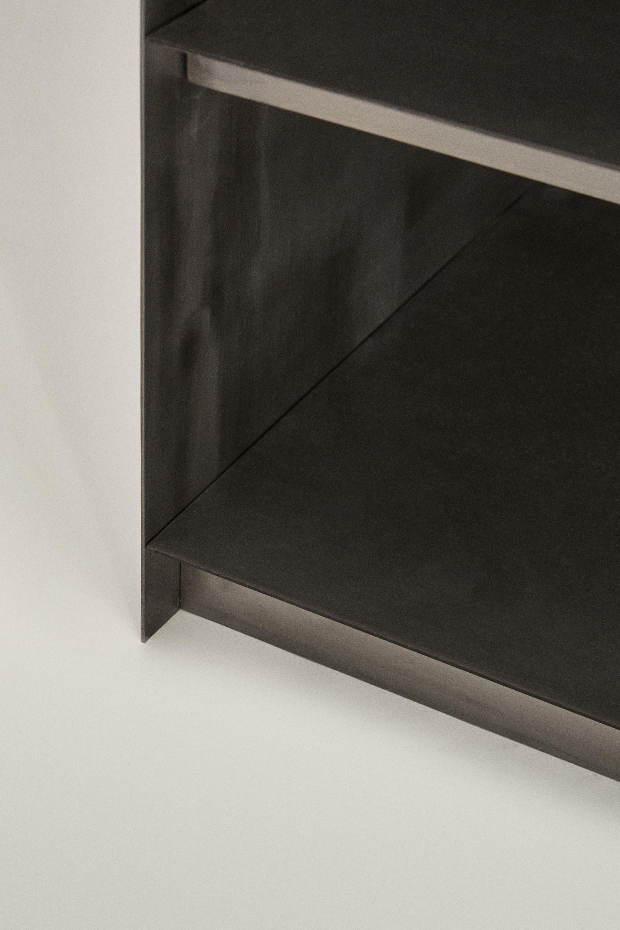 STAINLESS STEEL CONSOLE