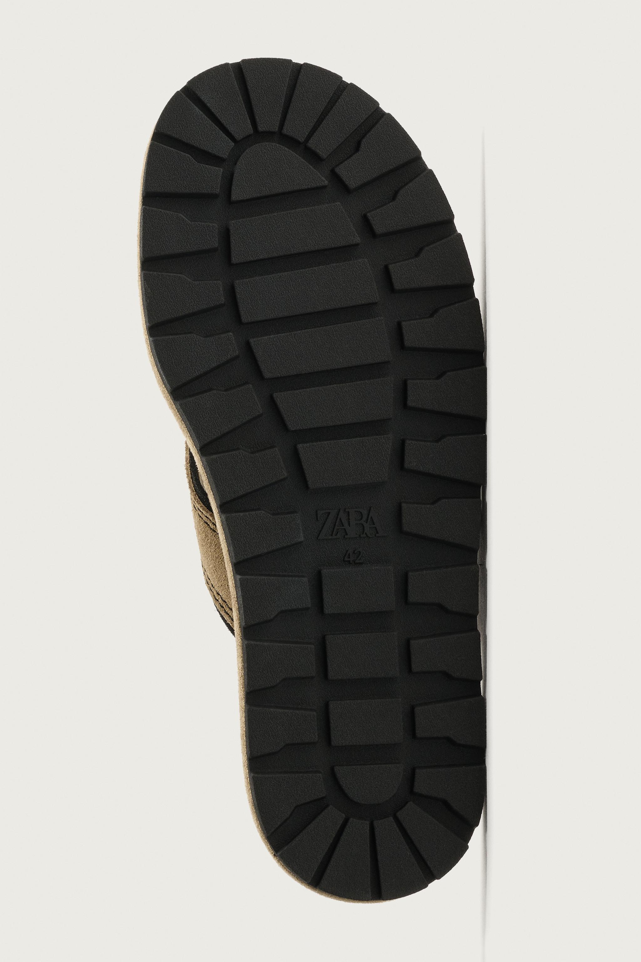 LEATHER STRAP SANDALS