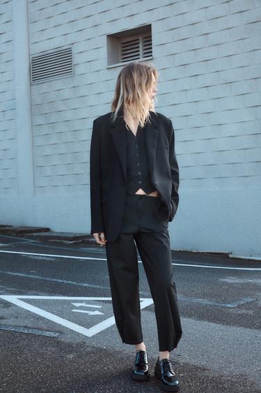 GERADER BLAZER - Schwarz von Zara