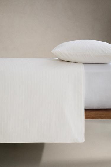 HOUSSE DE COUETTE TEXTURE - Blanc de Zara - Image 1