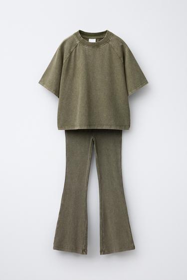 طقم تيشرت HEAVY WEIGHT ولجينغ FLARE RIB بمظهر مغسول - أخضر لامع الخاص بـ Zara