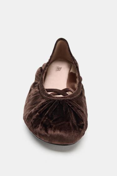 VELVET EFFECT BALLERINA FLATS WITH STRAPS - Brown by Zara - Image 4