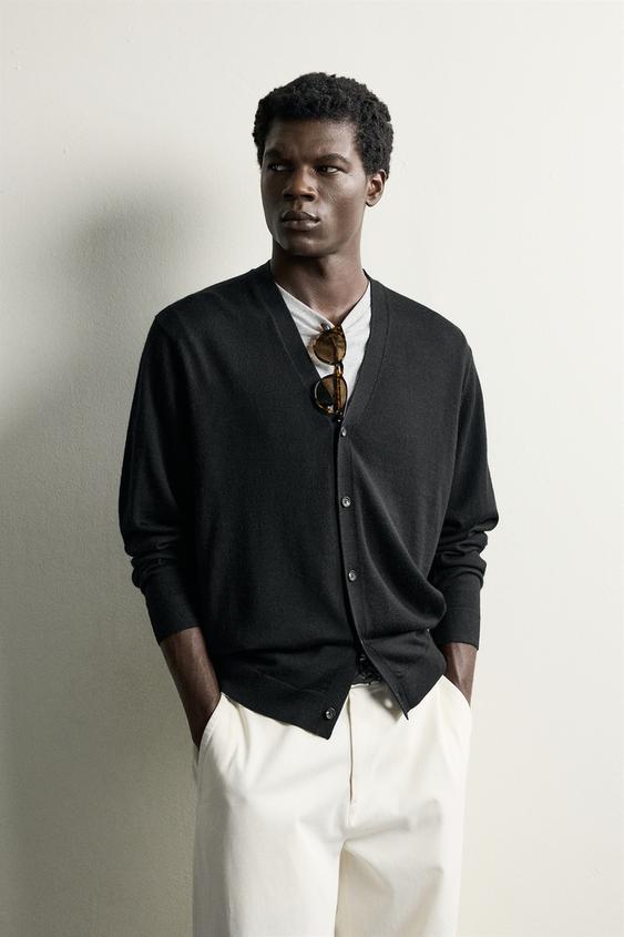 CARDIGAN REGULAR FIT 100 % LAINE - Noir de Zara - Image 1