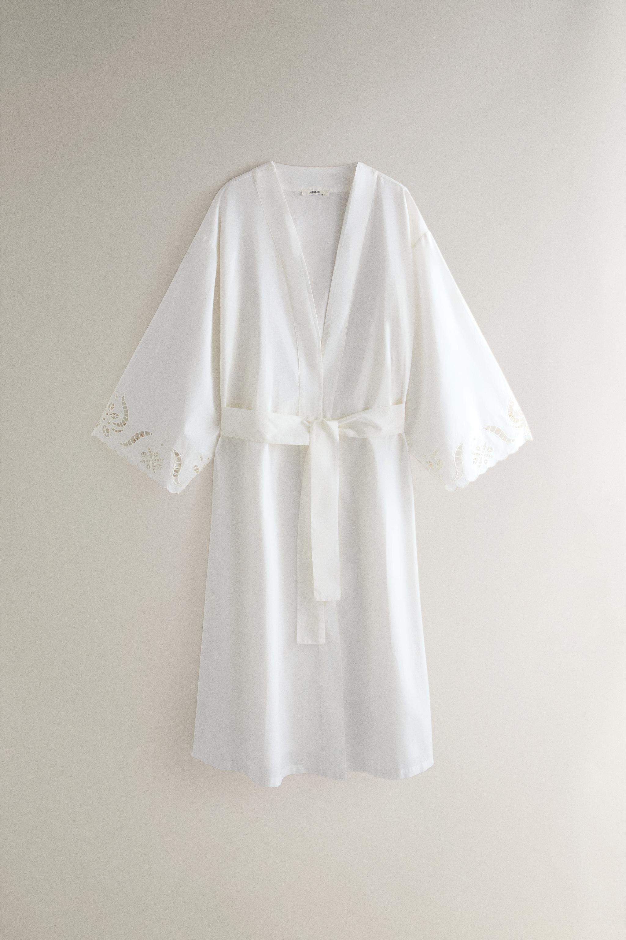 EMBROIDERED COTTON ROBE