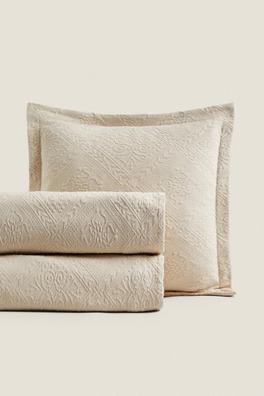 Zara COTTON BEDSPREAD WITH GEOMETRIC DESIGN - Beige - Image 0