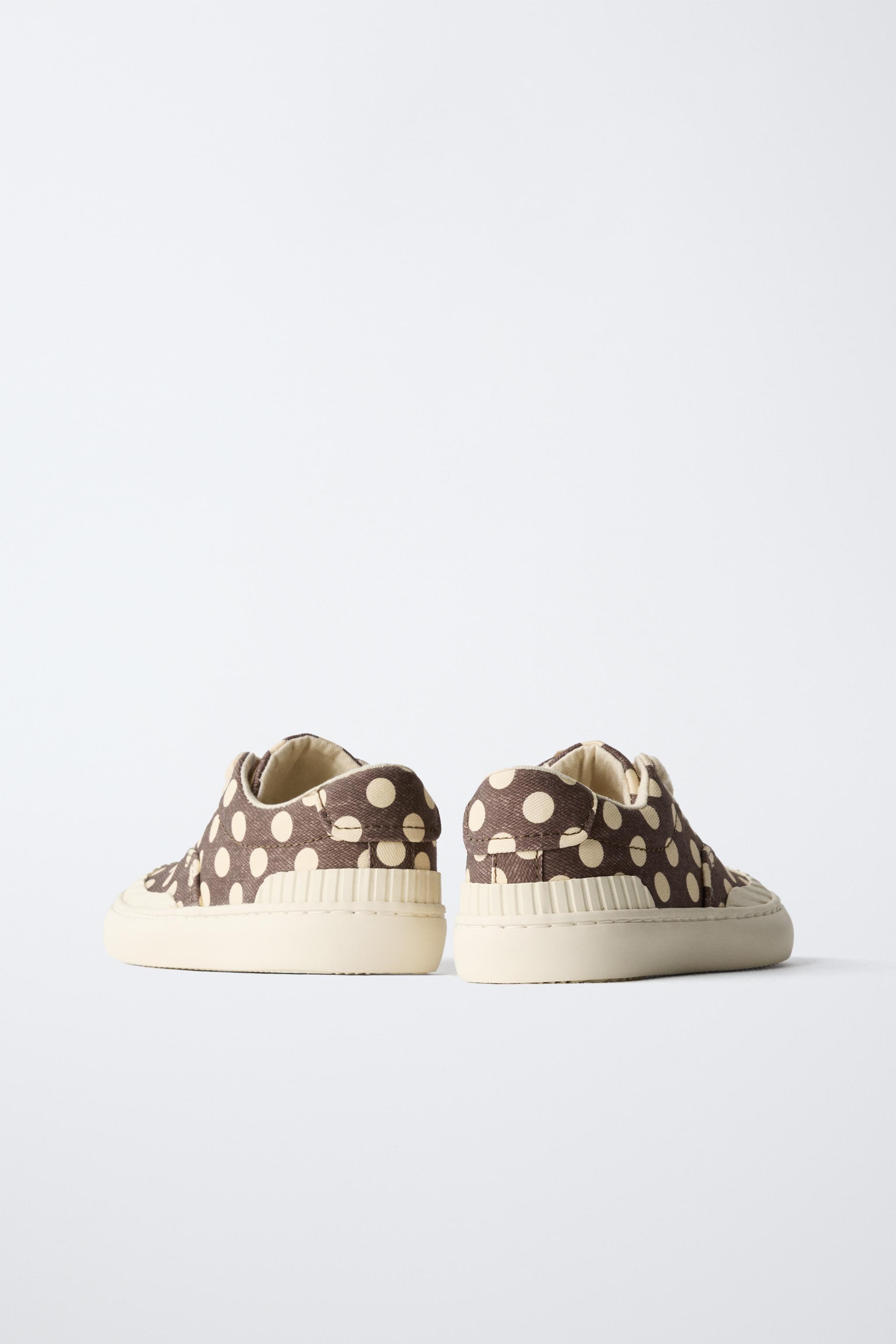 TENNIS OU BASKET TAUPE