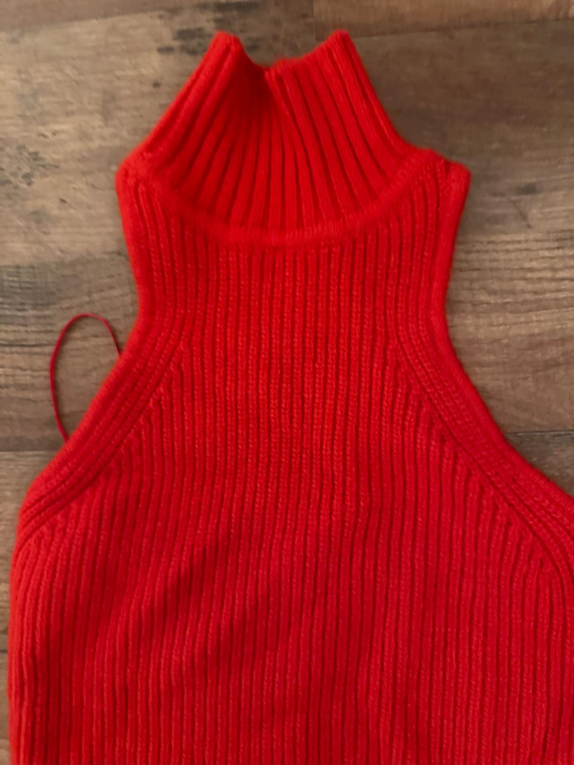 HALTER KNIT TOP - Image 5