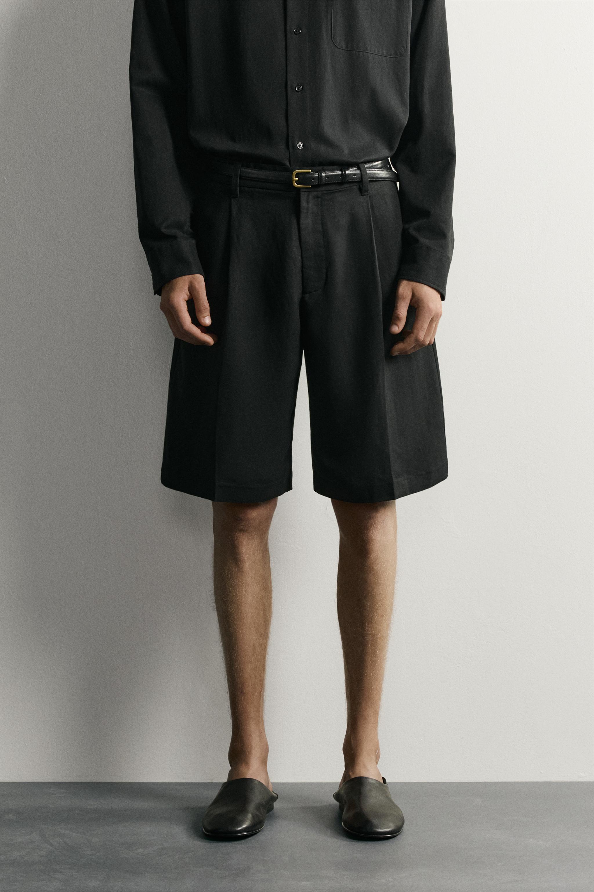 TEXTURED PLEATED SUIT SHORTS