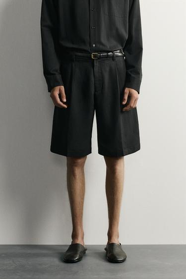 TEXTURED PLEATED TAILORED BERMUDA SHORTS - Black by Zara