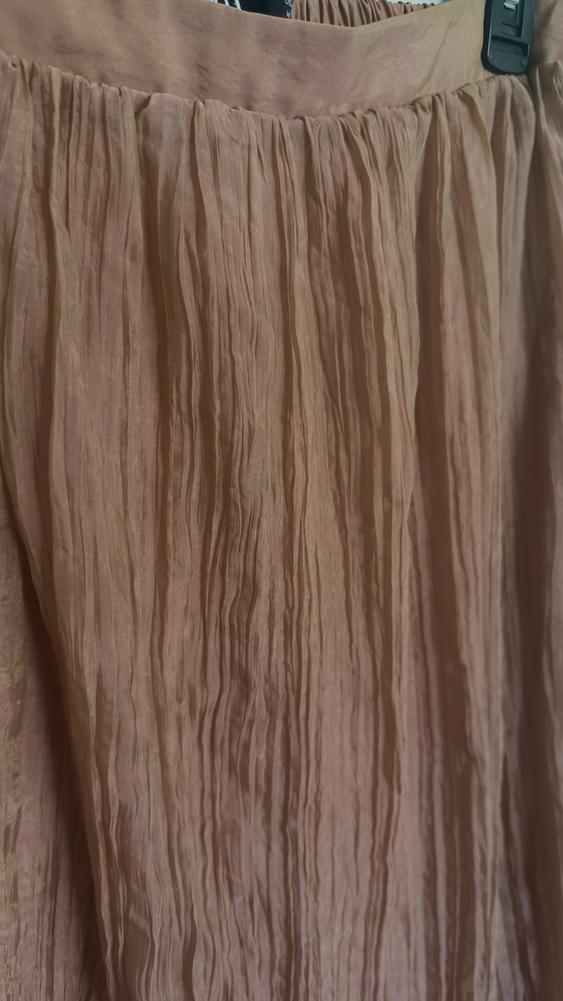 WRINKLE EFFECT MIDI SKIRT - Image 3