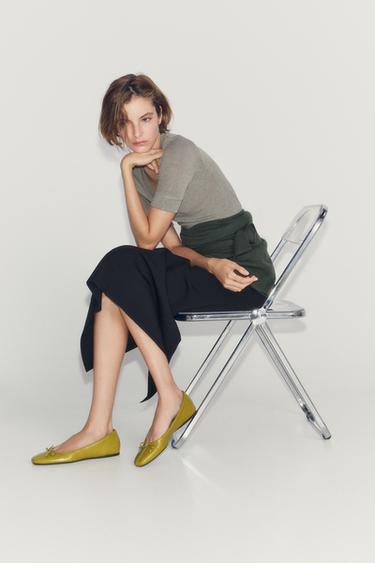 BAILARINA LAZO PIEL - Verde Pistacho de Zara - Imagen 0