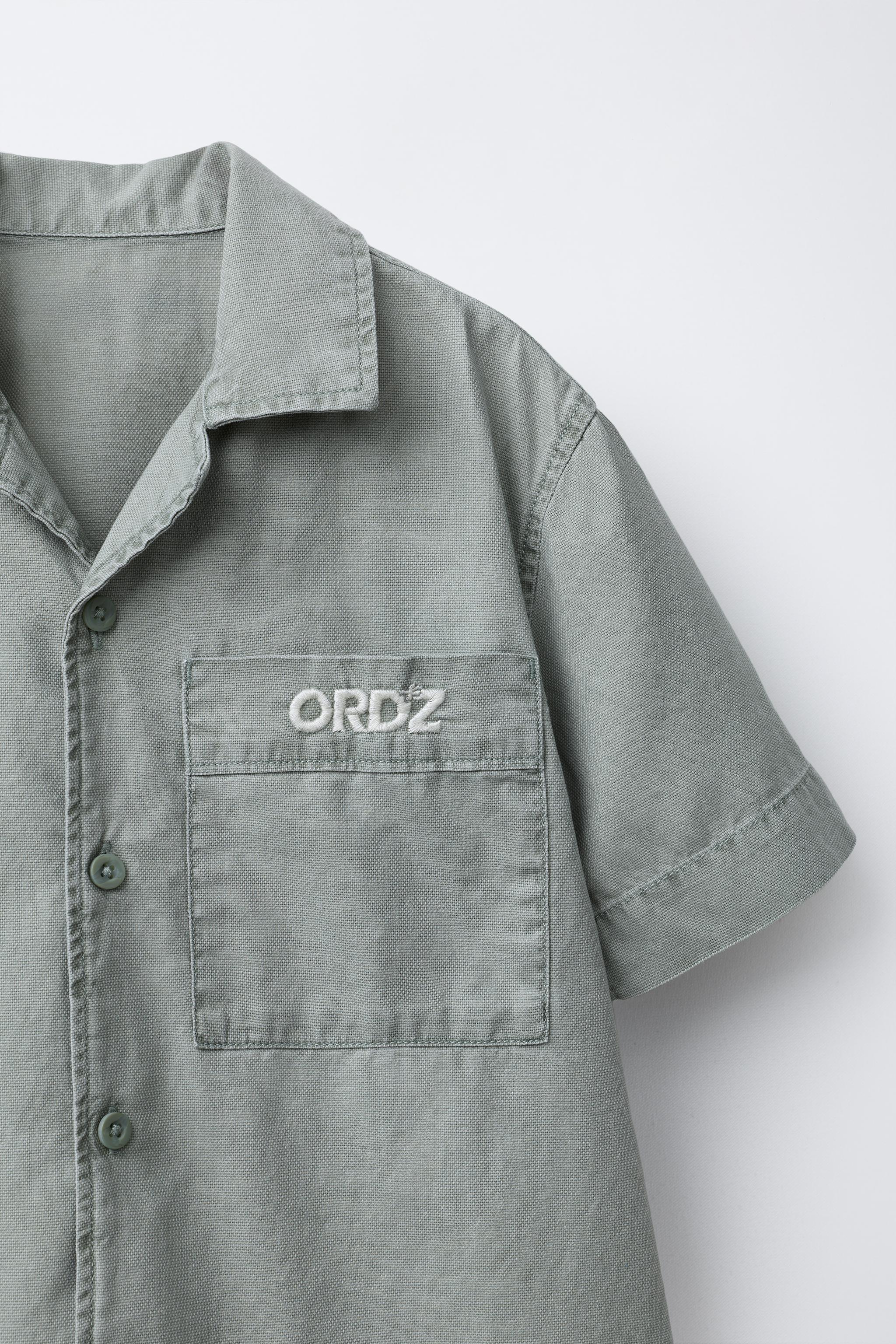 EMBROIDERED TEXT SHIRT