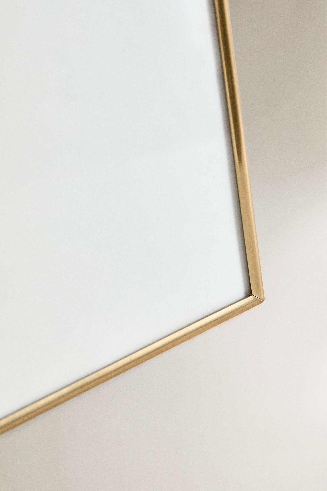 GOLD METAL PHOTO BORDER — Golden