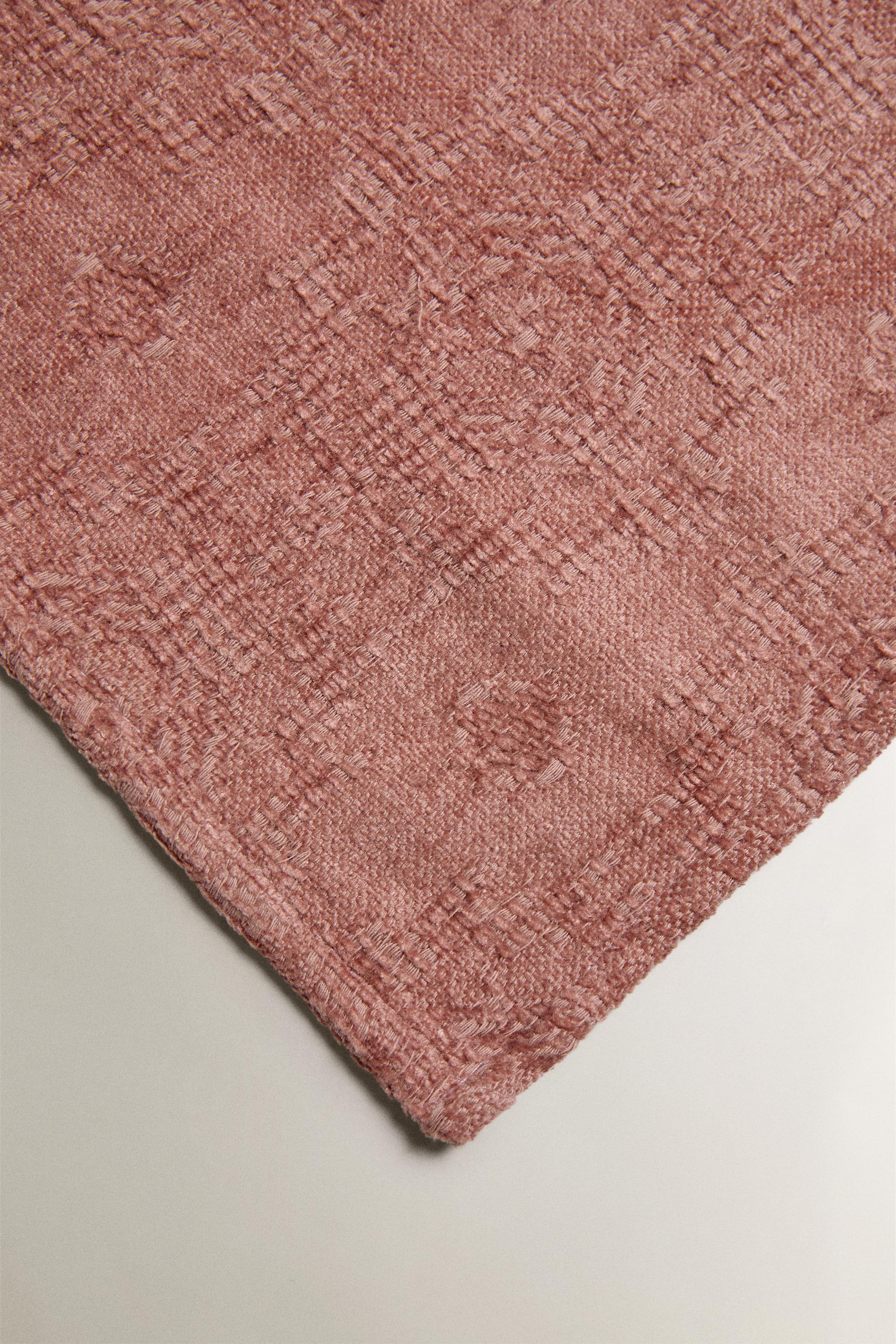 CHENILLE JACQUARD BLANKET — Pale pink