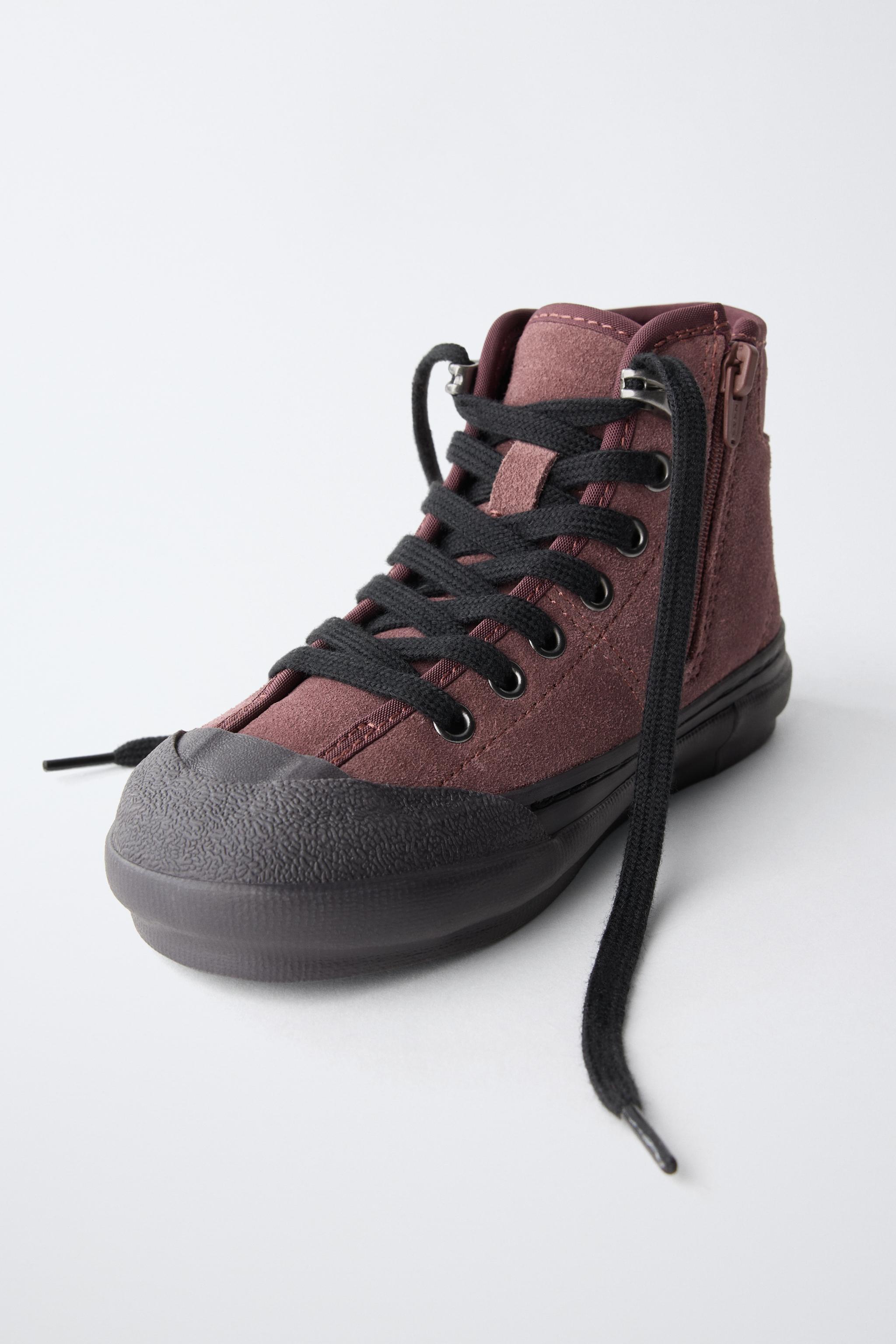 LEATHER LACE-UP SPORTS ANKLE BOOTS