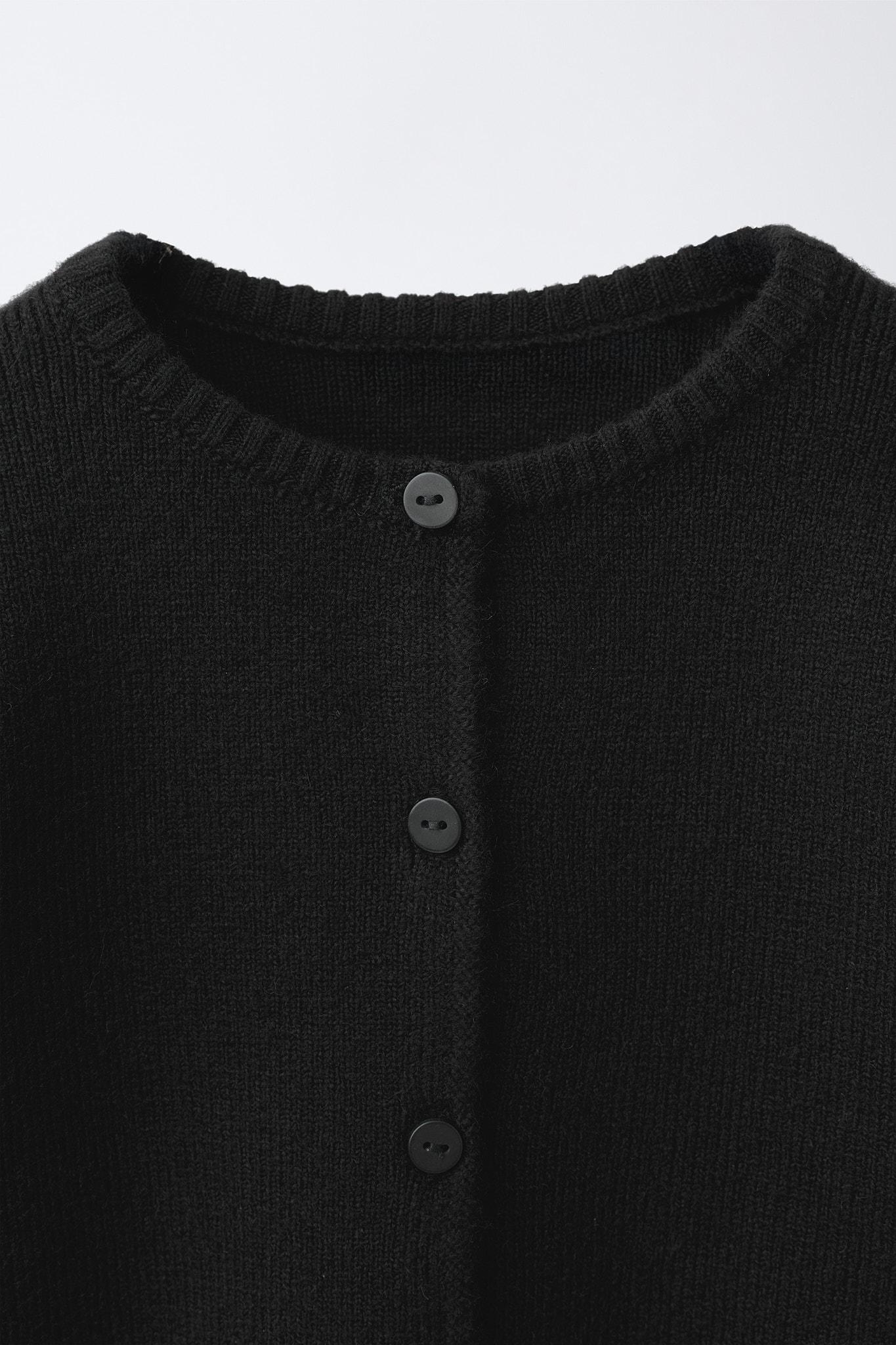 RUFFLED KNIT CARDIGAN