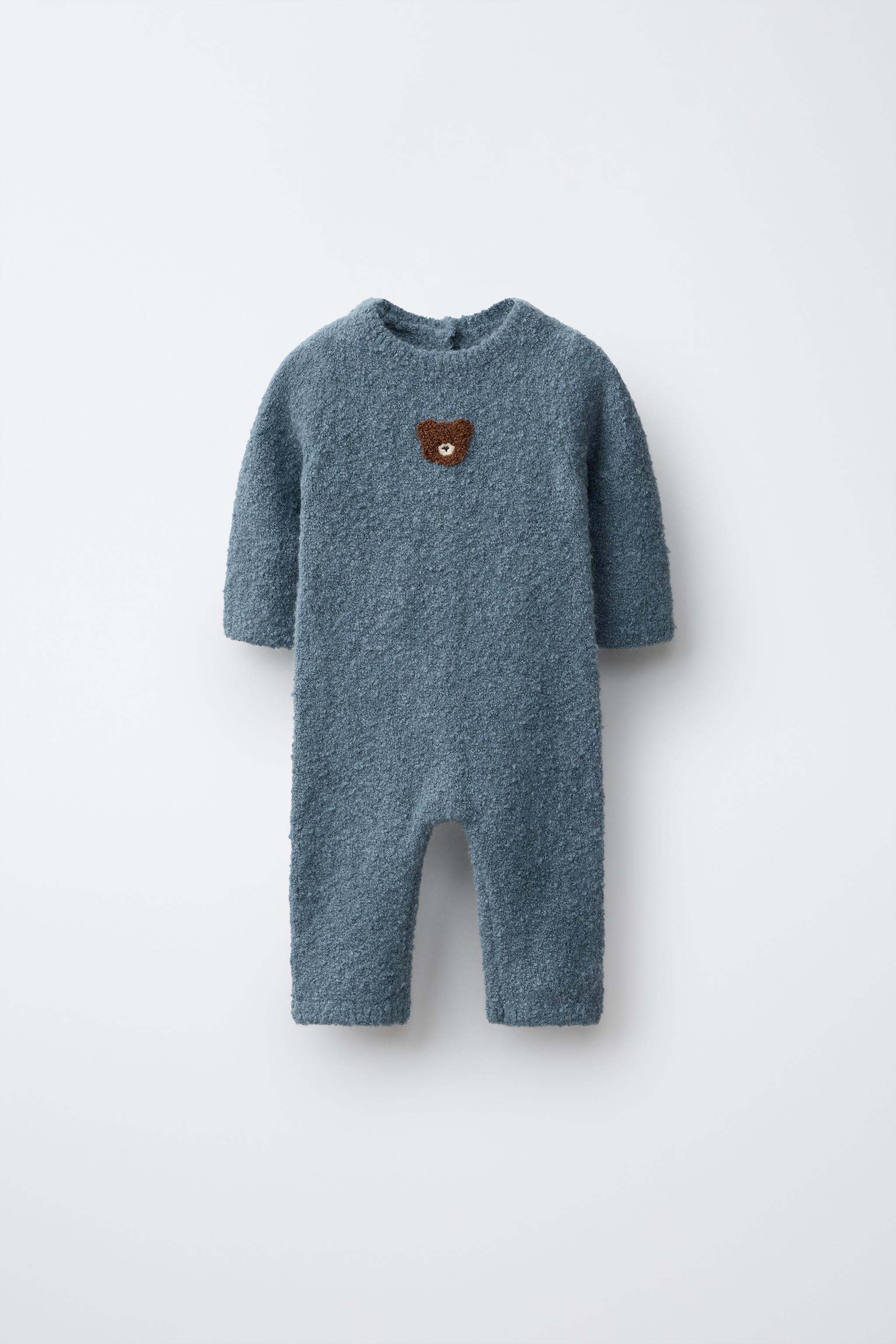 TEDDY BEAR PATCH KNIT JUMPSUIT — Mid-blue