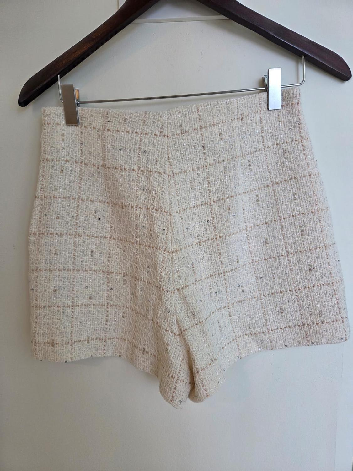 TEXTURED WEAVE PLAID SHORTS - Image 2