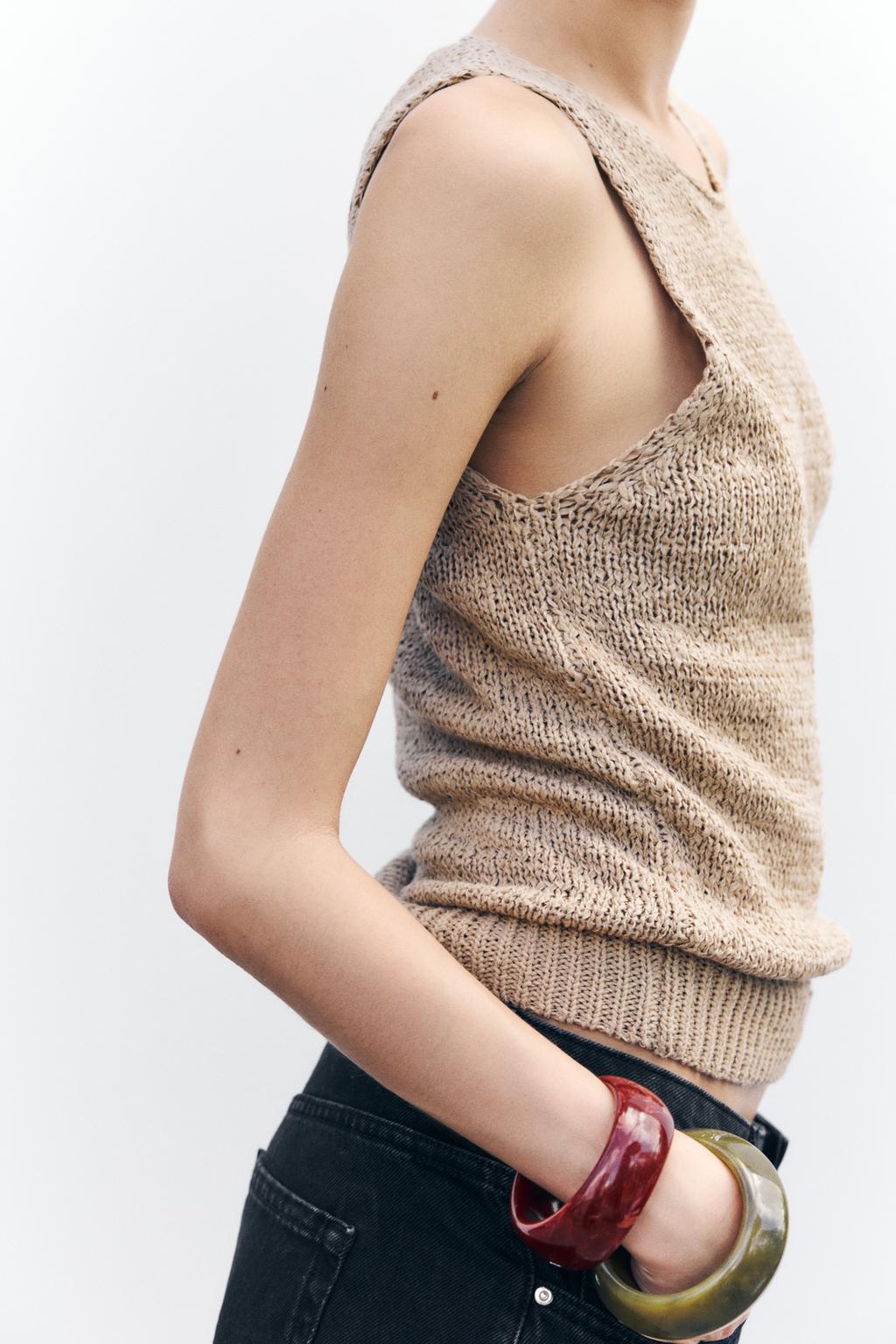 Thumbnail image for RUSTIC KNIT TOP
