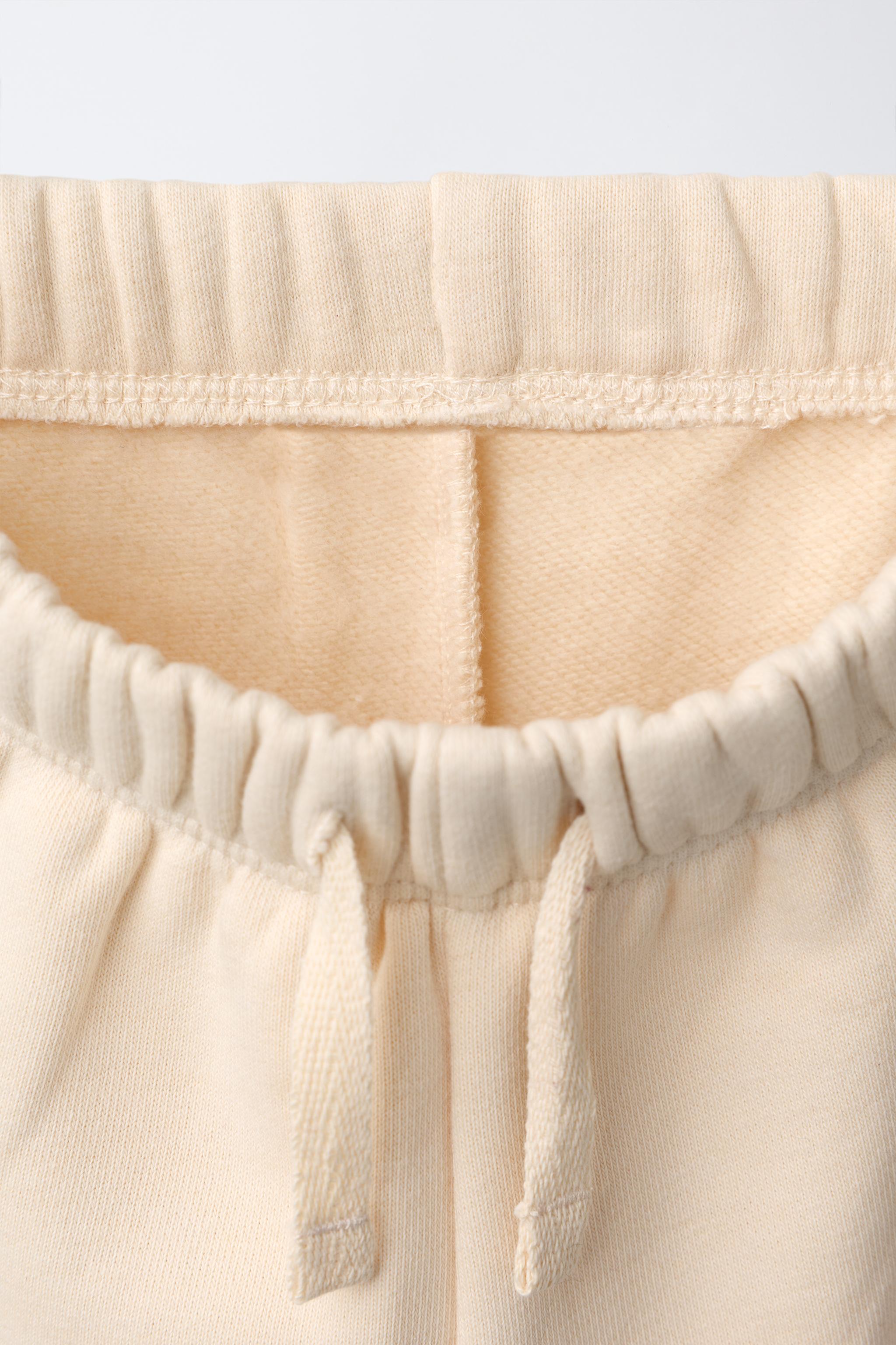 ENSEMBLE SWEAT ET PANTALON
