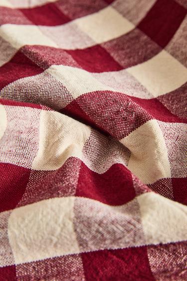 LARGE CHECK COTTON TABLECLOTH - Burgundy by Zara - Image 3