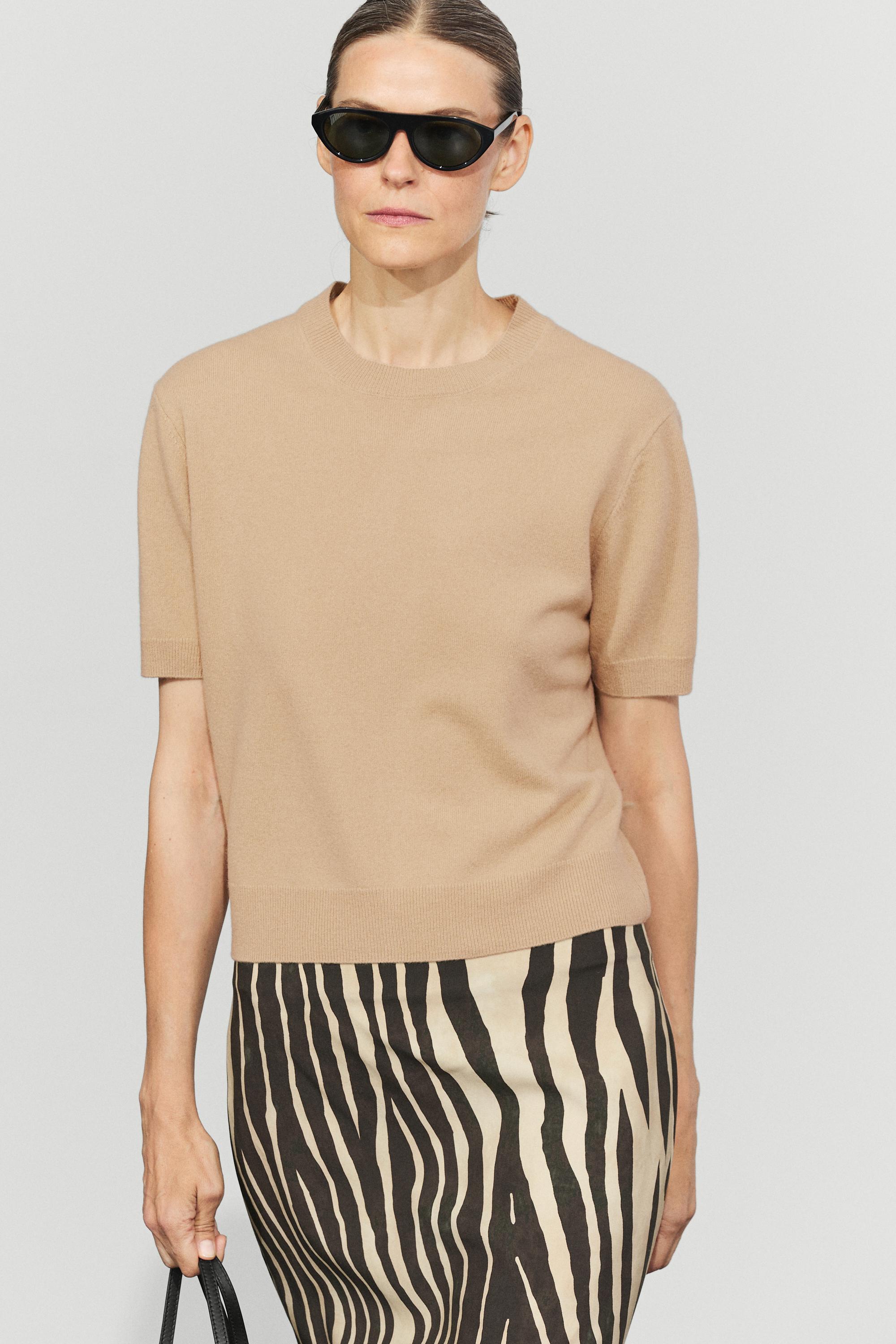 Short sleeve wool blend knit sweater