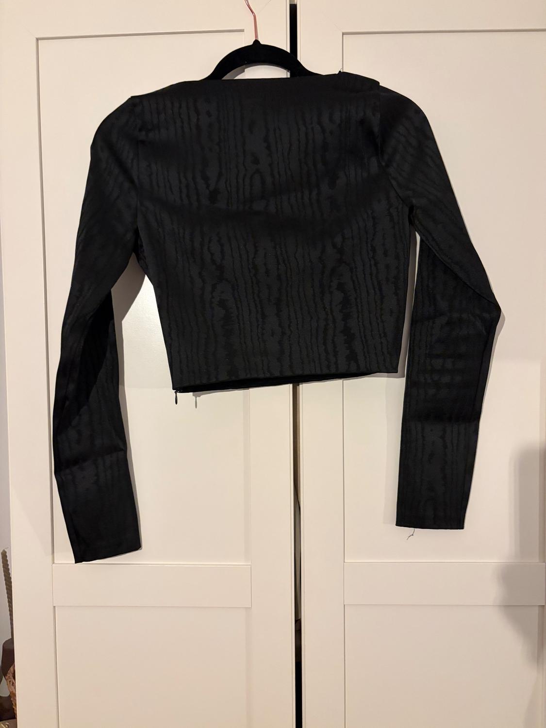 SATIN CROP TOP - Image 3