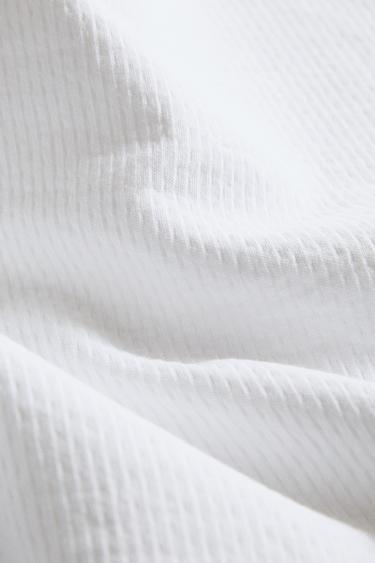STRIPED TEXTURED BEDSPREAD - White by Zara - Image 3
