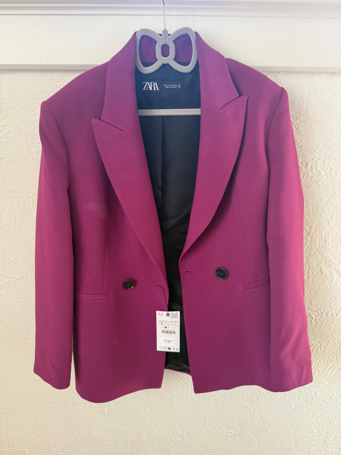BLAZER CRUZADA CINTURÓN ESPALDA