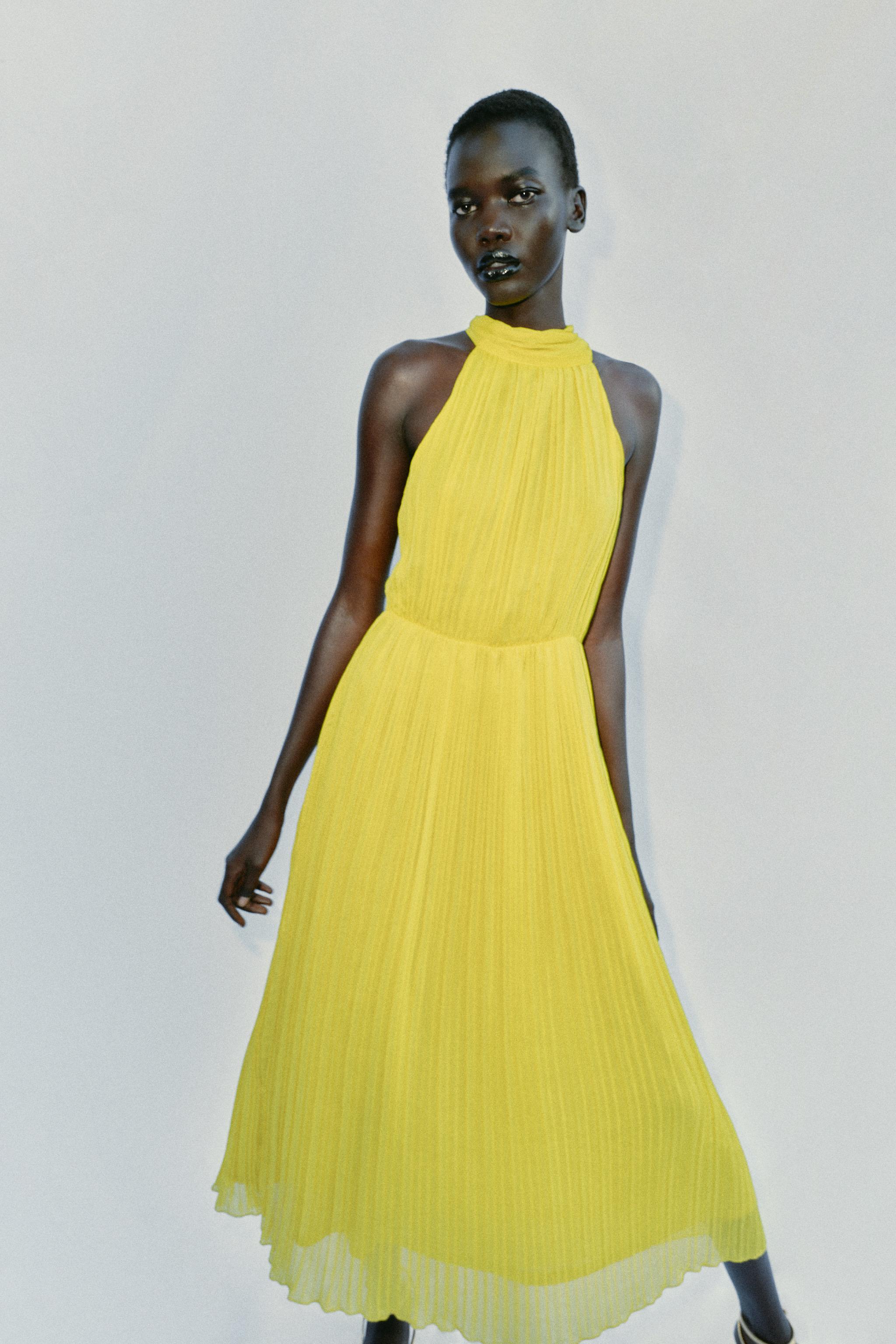 ROBE MI-LONGUE PLISSÉE
