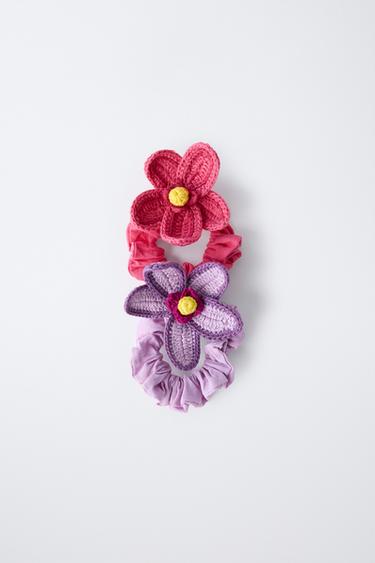 PACK OF TWO CROCHET FLOWER HAIR TIES - Fuchsia by Zara