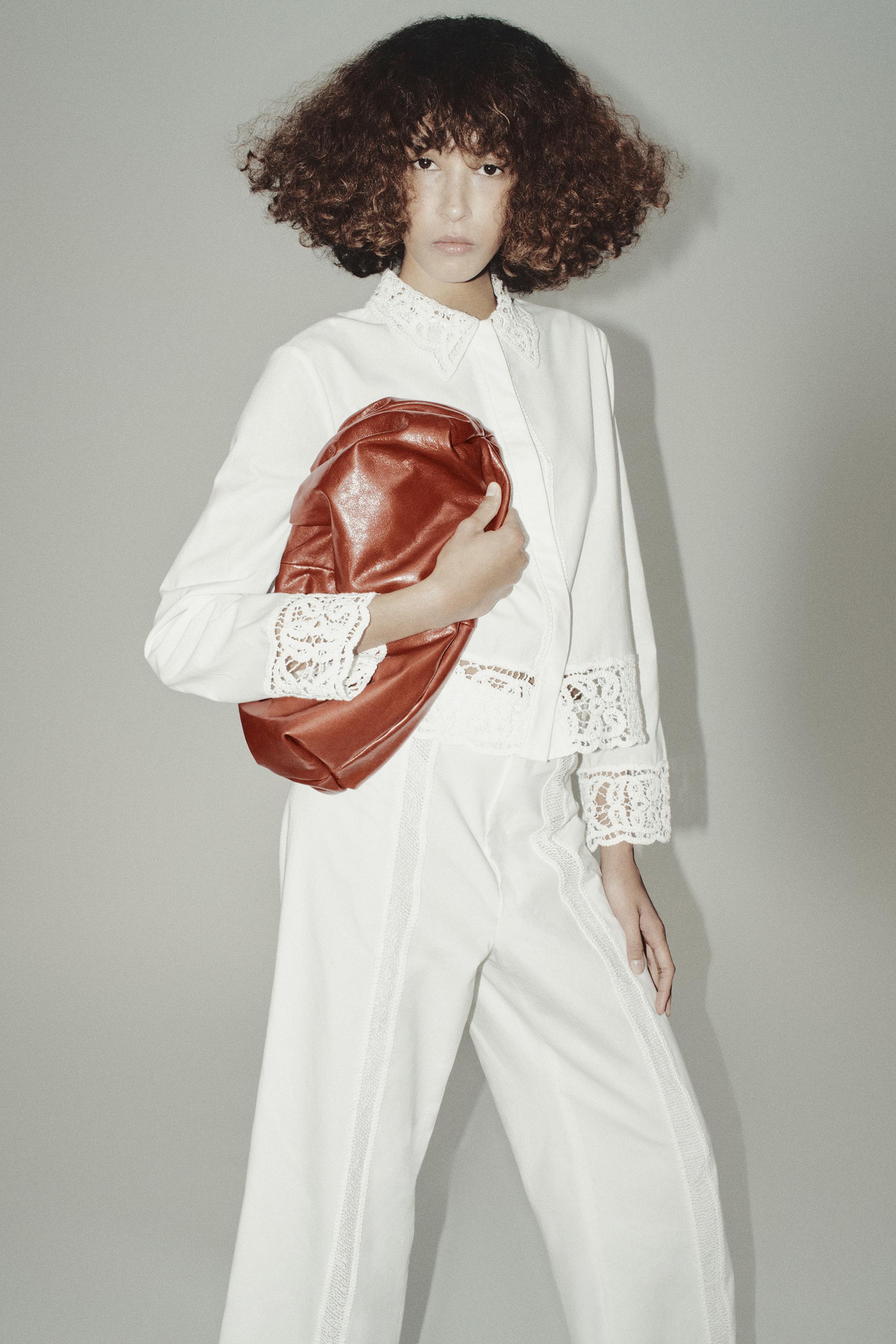 スペイン発送 ZARA ZW COLLECTION クロップドチノパンツ 限定！ ZARA】クロップド丈チノパンツ ZWコレクション 4676/042/515