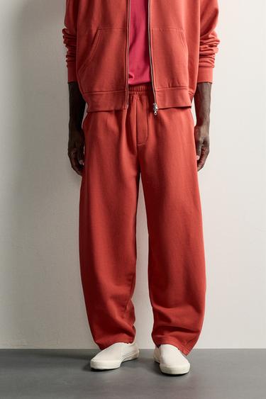 Zara OSNOVNE BALLOON FIT TRENERKA PANTALONE – Crvena